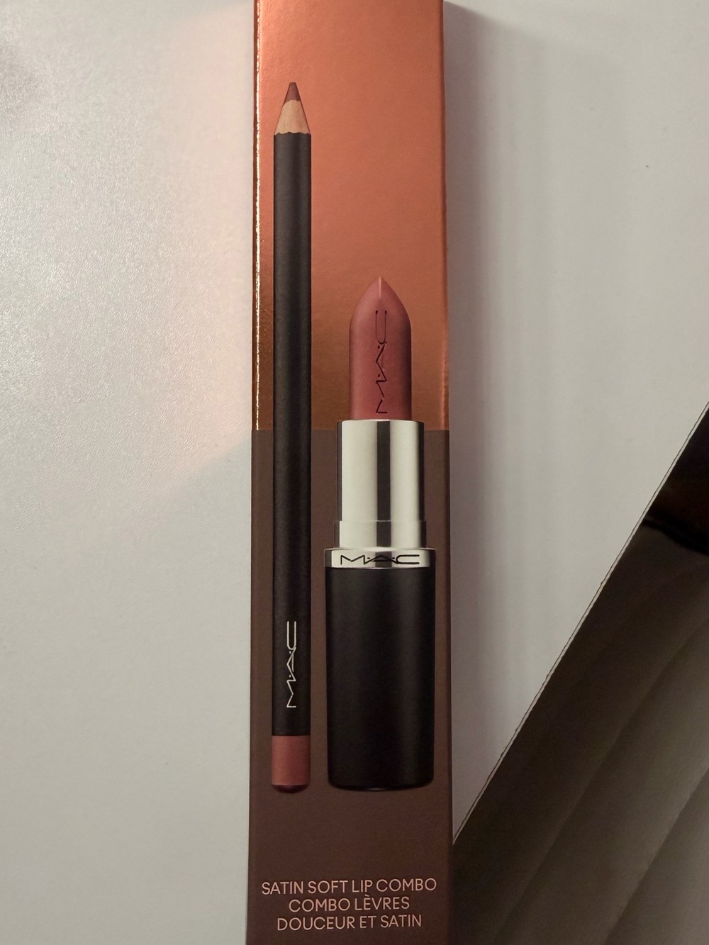 MAC Cosmetics Satin Lip Duo - Creeme n your Coffee and whirl lip liner NIB
